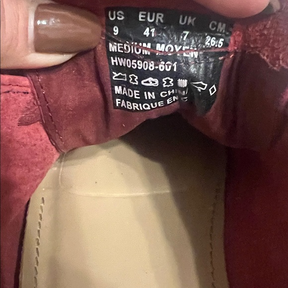 Hush Puppies Moyen Mauve Burgundy Suede Sneakers Women’s 9 Casual Classic Shoes - Picture 7 of 8